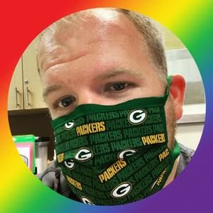 Meet your Posher, Dustin